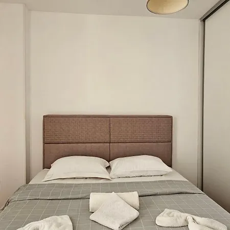 Mn One Bedroom Appartement Budva