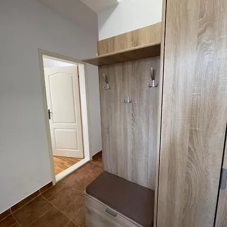 Mn One Bedroom Appartement Budva